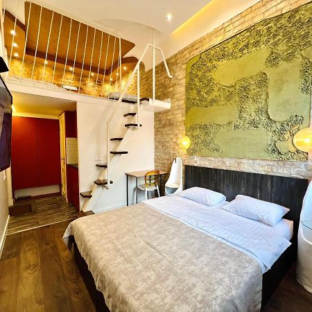 Kyiv Art Apartments Near Golden Gate Esterno foto
