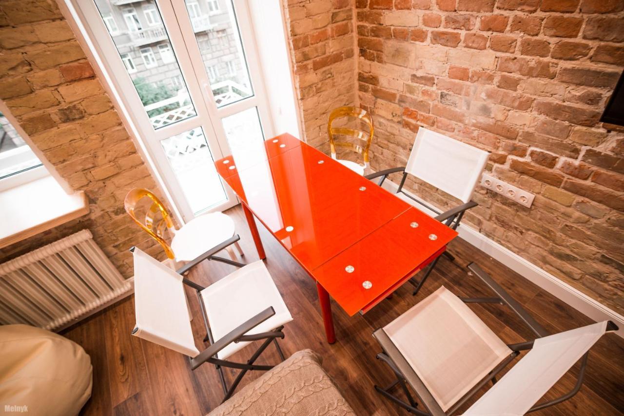 Kyiv Art Apartments Near Golden Gate Esterno foto