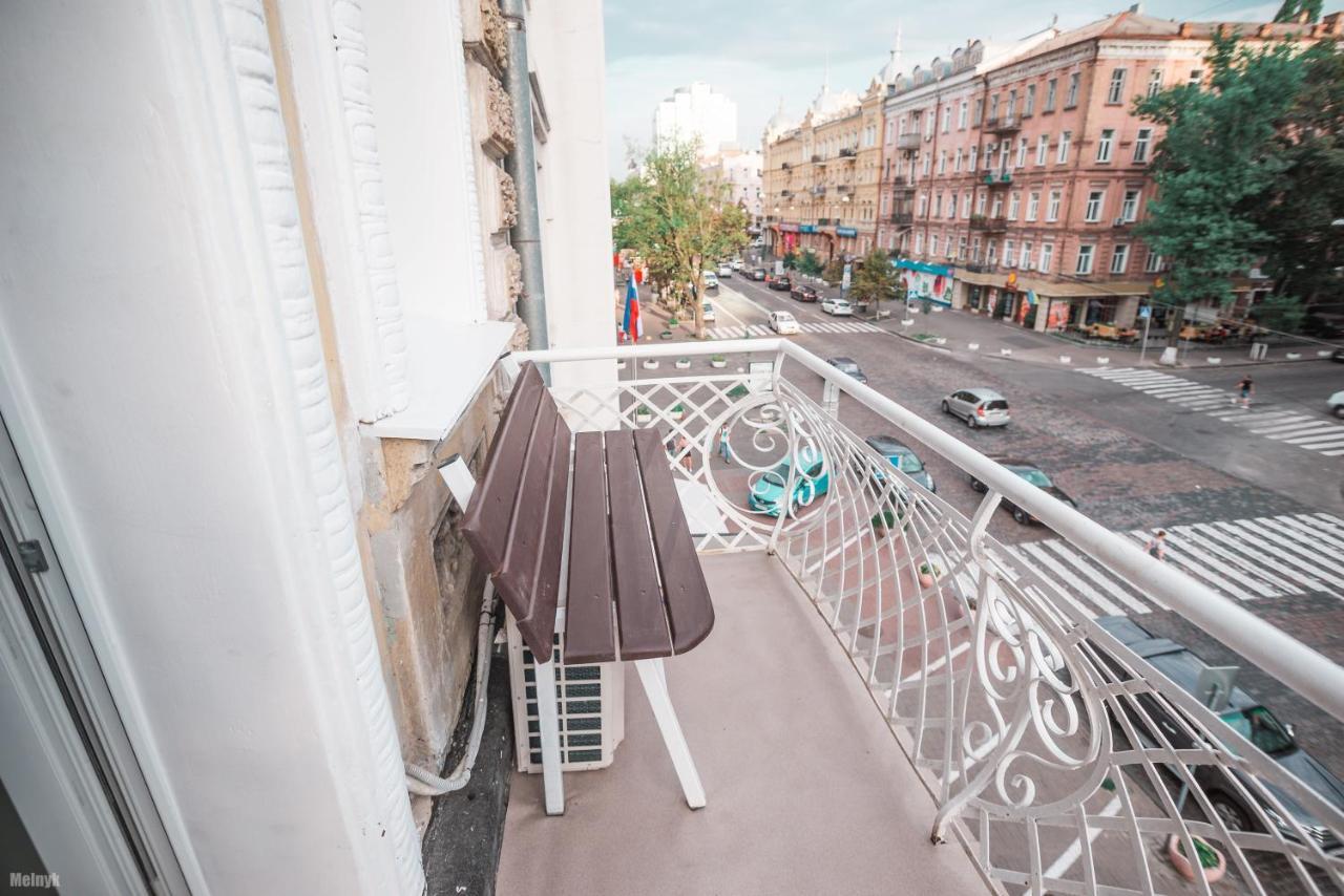 Kyiv Art Apartments Near Golden Gate Esterno foto